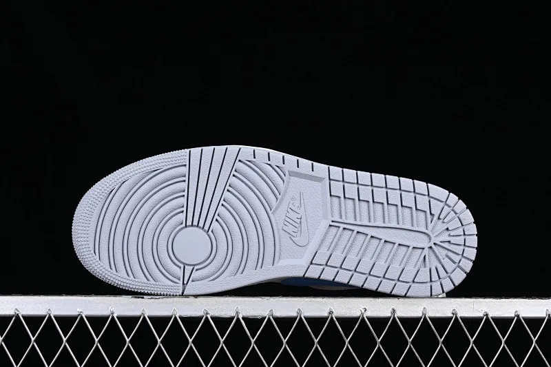 All categories Air Jordan Jordan series basketball shoes Air Jordan 1 Low G version pure original Air Jordan 1 Low "Born To Fly" AJ1 Joe 1 blue and white flame FJ7219-441